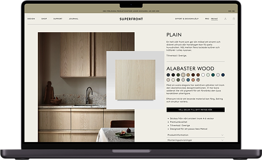 Mockup av laptop med b2c e-handeln Superfront på skärmen.